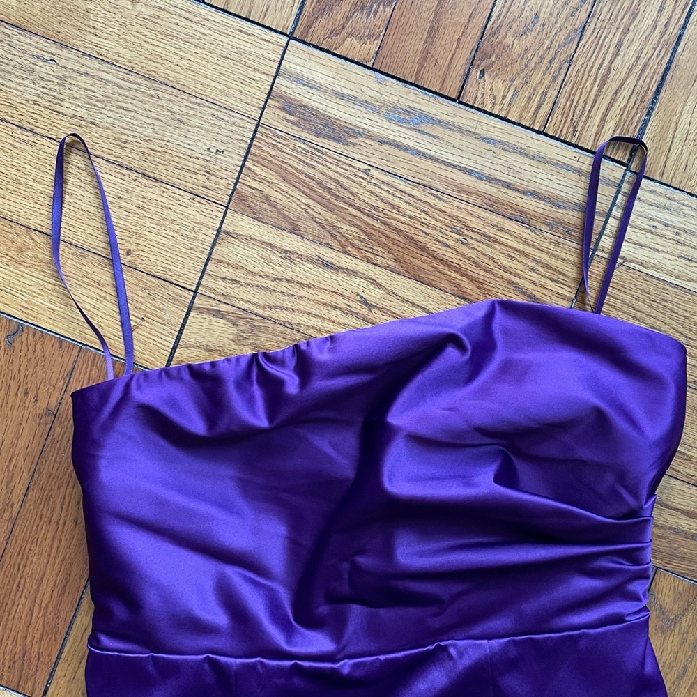 Limited Strapless Purple Dress Satin / Size 8 - Picture 5 of 6
